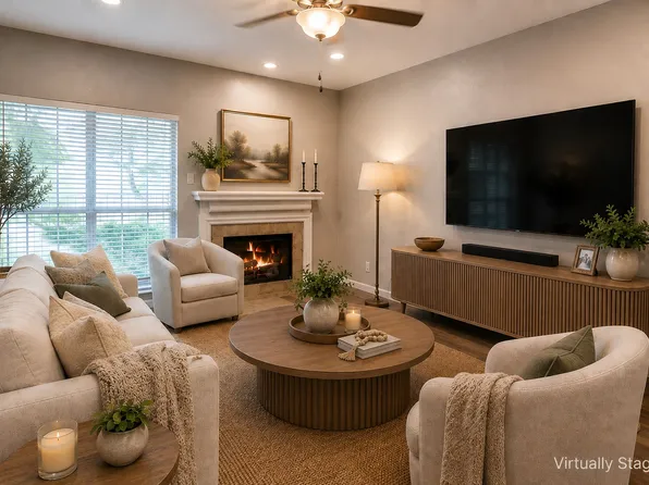 8601 Park Ln APT 323, Dallas, TX 75231