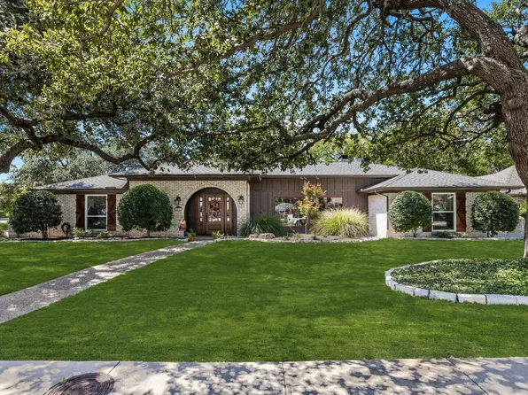 16301 Dalmalley Ln, Dallas, TX 75248