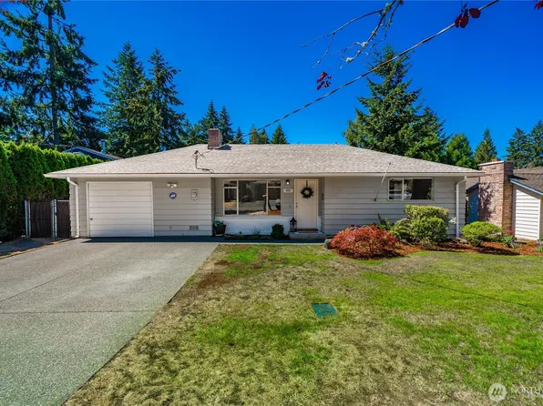 16821 19th Avenue SW, Normandy Park, WA 98166