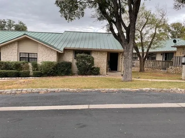 300 Poker Chip # 5, Horseshoe Bay, TX 78657-0000