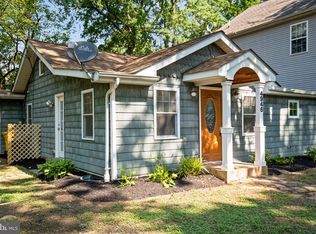 4946 Chestnut St, Shady Side, MD 20764