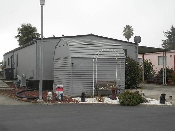 1st image of 322 Waikiki Cir
