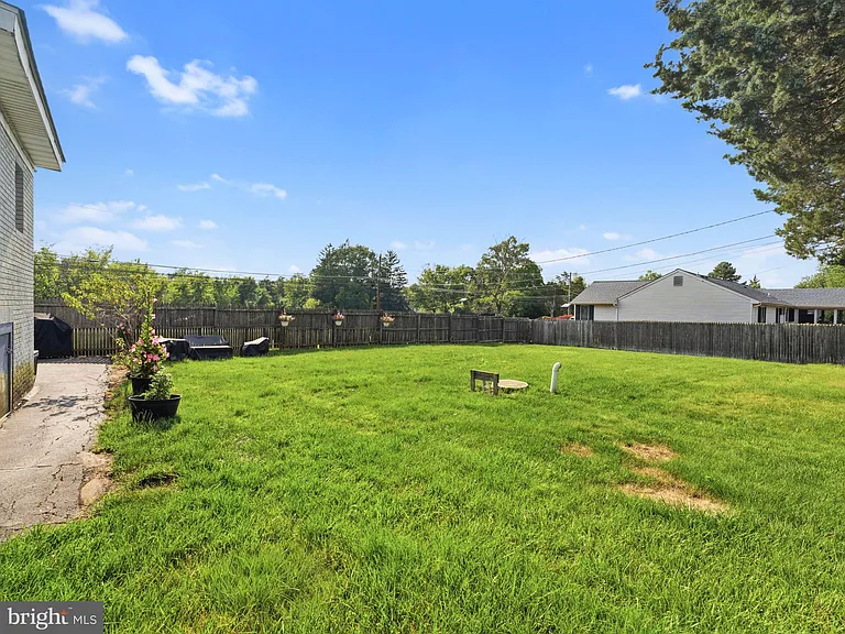 3768 State Route 27 — Photo 25