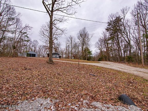 4th image of 106 Tulip Ln