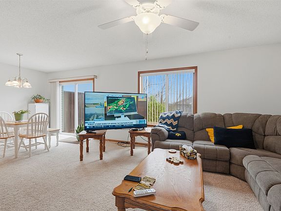 5th image of 5003 Foxtail Ct