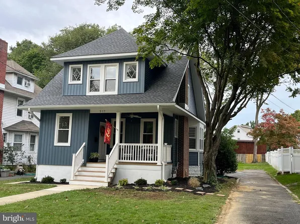 217 10th Ave, Haddon Heights, NJ 08035