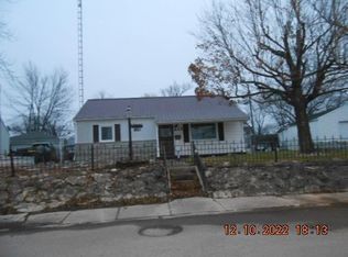 215 Park Pl, Decatur, IN 46733