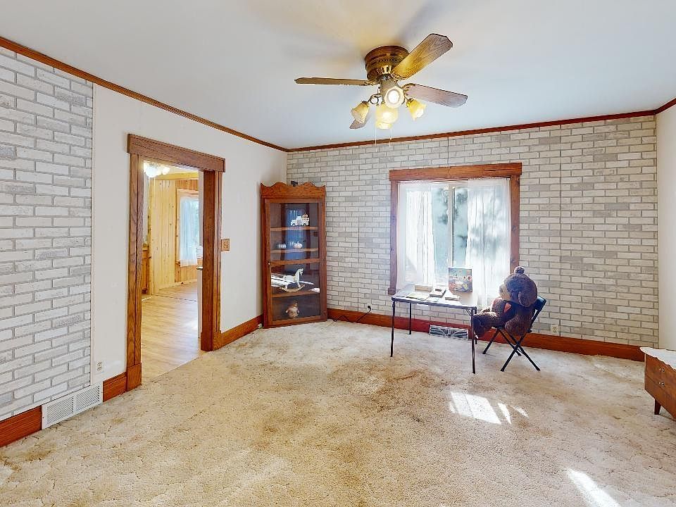 61756 Cloverdale Rd, Askov, MN 55704 Zillow