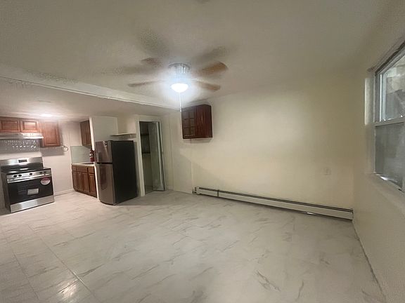3rd image of 96 Elliott Ave #B1