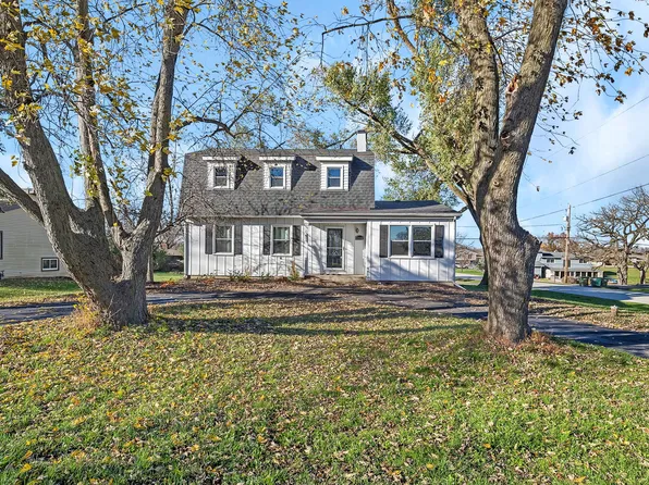 22940 W Essex Dr, Channahon, IL 60410
