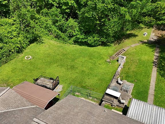5th image of 472 Hampton Rd