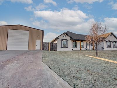 137 Ranch Rd, Elk City, OK, 73644