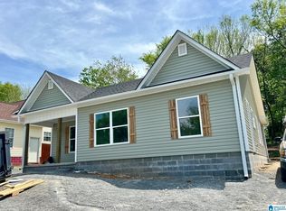 205 Ingram Ave W, Oneonta, AL 35121