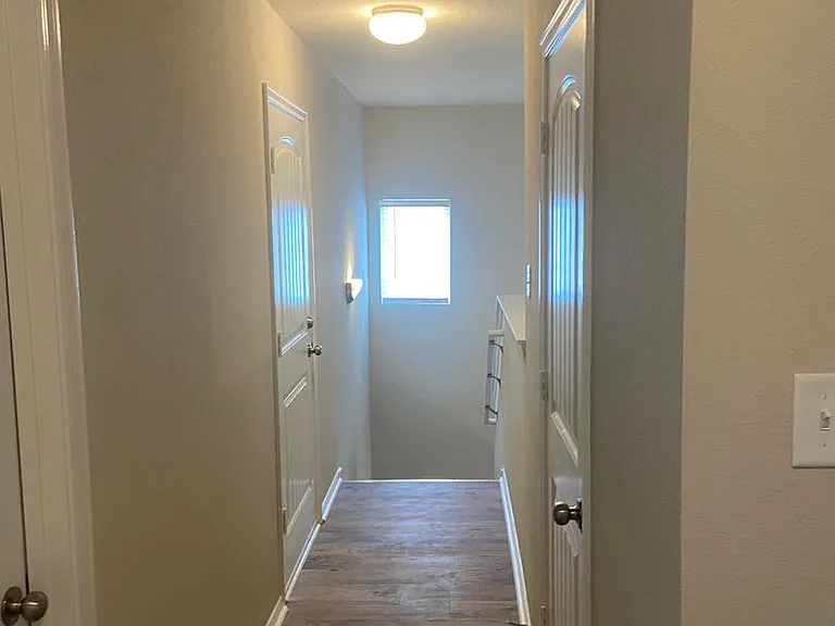 2612 Grand Ln — Photo 22
