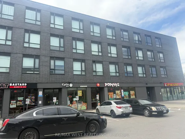 1800 Simcoe St N #302, Oshawa, ON L1G 0C2
