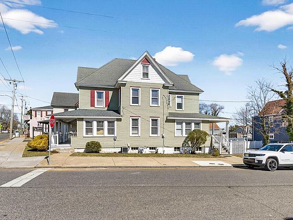 4th image of 820 Shore Rd #822