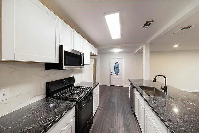 5535 Pine Pl — Photo 8