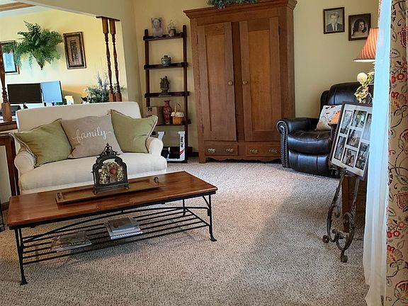 2nd image of 27090 Valley Vista Dr