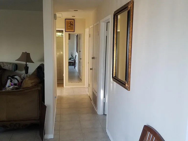 2244 Finch Ln — Photo 3