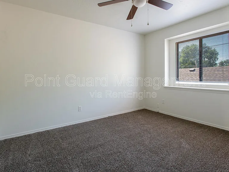 5510 S Gold St #300 — Photo 16