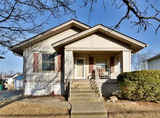 43 N Elizabeth St, Lombard, IL 60148