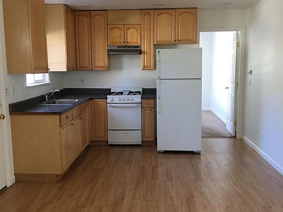 2nd image of 18318 Lucas Ave
