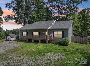 10 Memory Ln, Arden, NC 28704