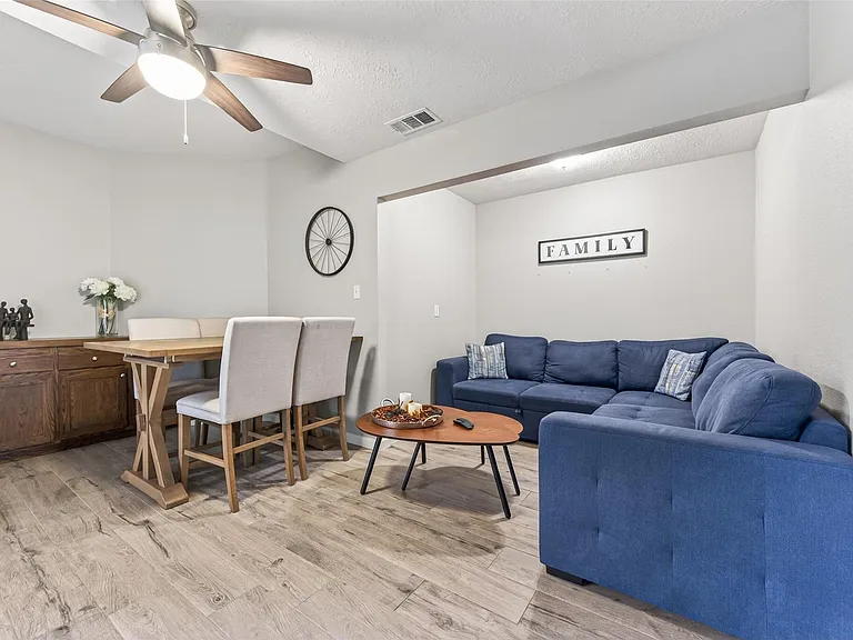155 E Concord Valley Cir — Photo 23
