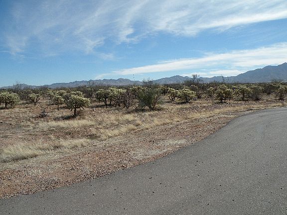 3rd image of 2250 S Buried Rock Pl