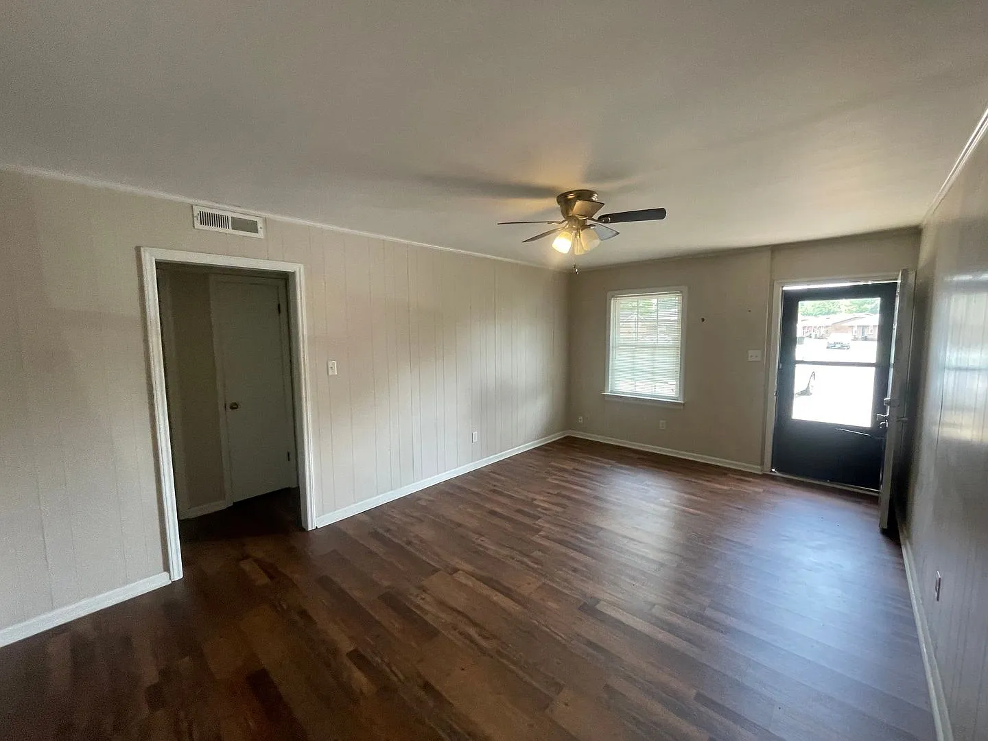 1705 Snowden Drive — Photo 4