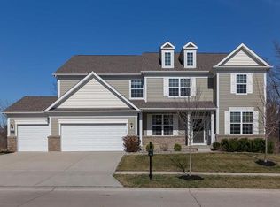 322 Willow Weald Path, Chesterfield, MO 63005