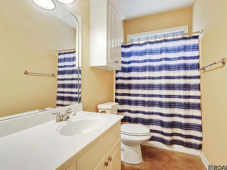 10151 Hillmont Ave — Photo 10