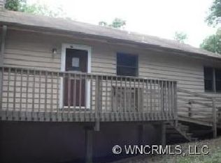 706 Flat Top Mountain Rd, Fairview, NC 28730