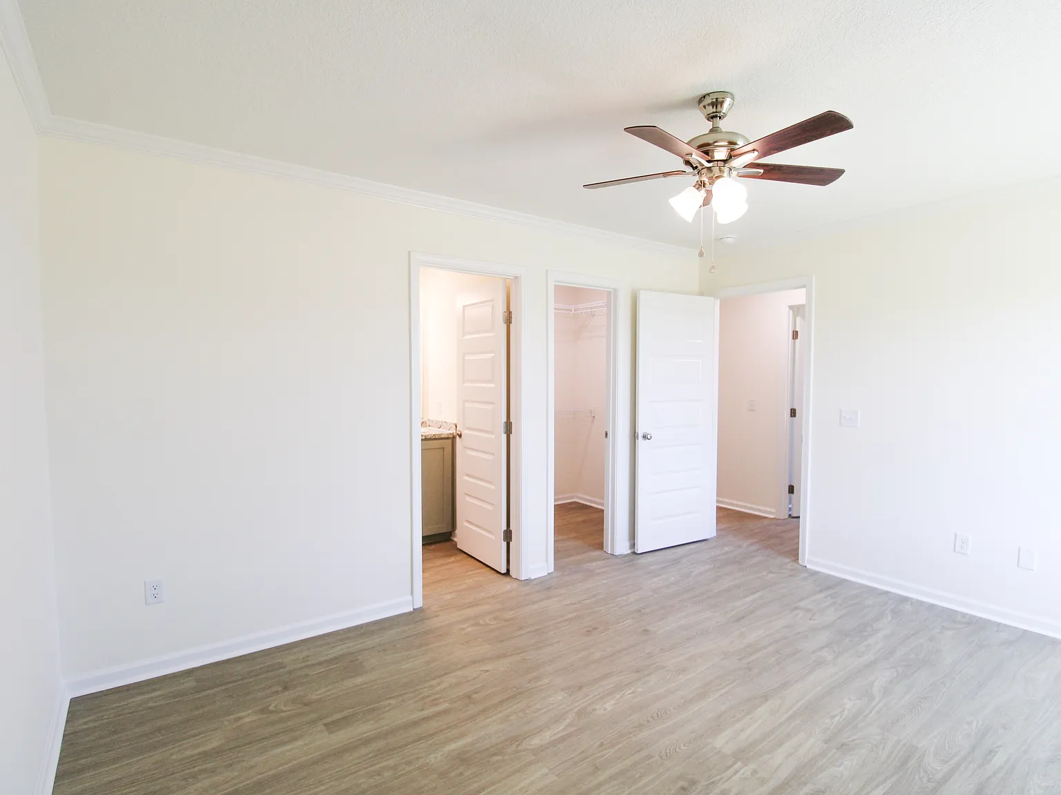 501 Nickies Way - 1 — Photo 3