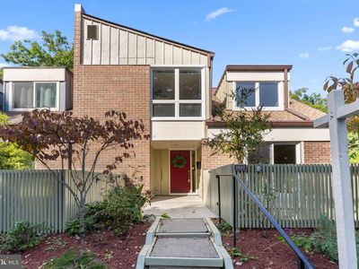 11522 Links Dr, Reston, VA, 20190