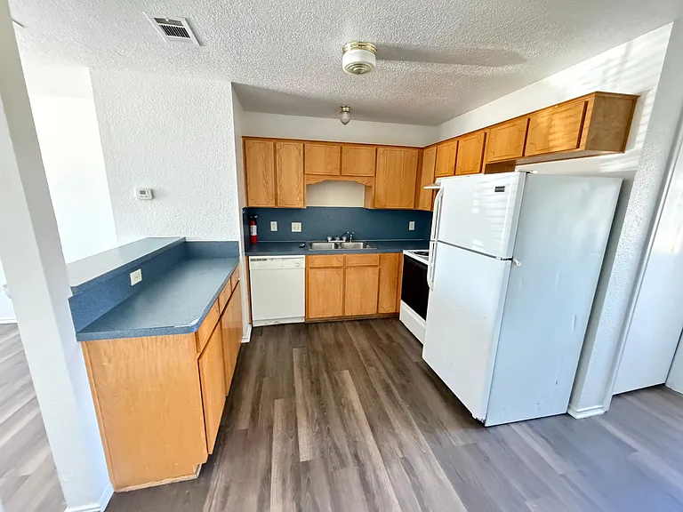 4302 Alan Kent Dr — Photo 5