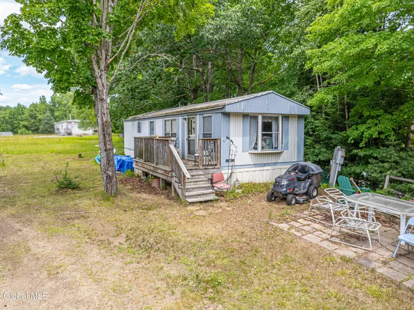 36 Old Day Center Road, Hadley, NY 12835