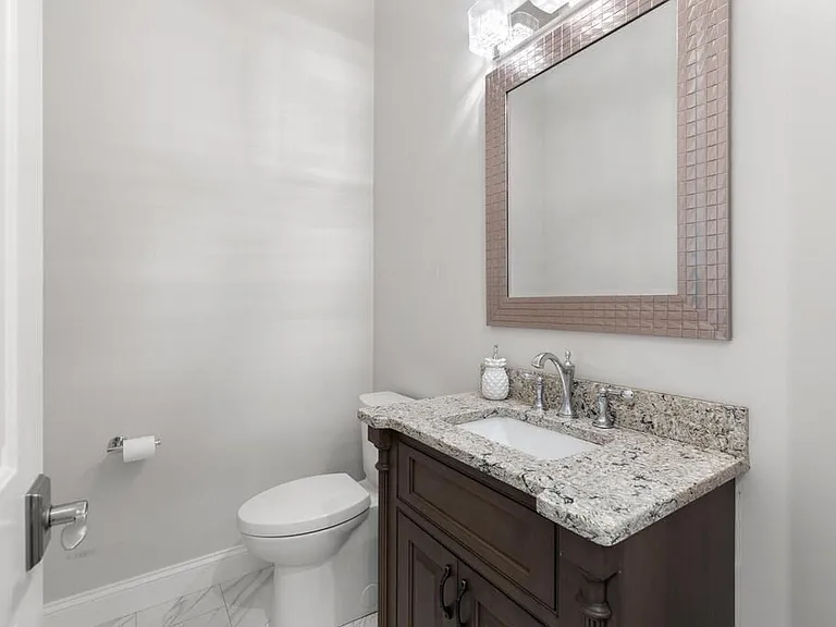 10 Fox Hill Rd — Photo 23