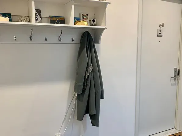 11-28 31st Drive image 21 of 33