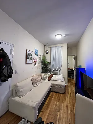 Rented by Oxford Property Group | media 63