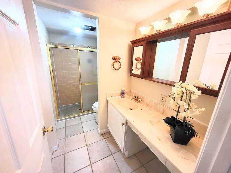 10316 Forest Brook Ln #A — Photo 20