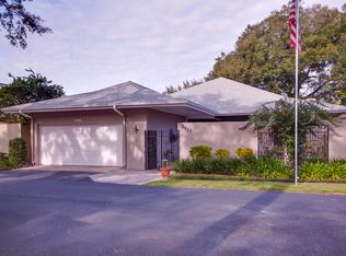 2551 Sweetwater Country Club Dr, Apopka, FL 32712