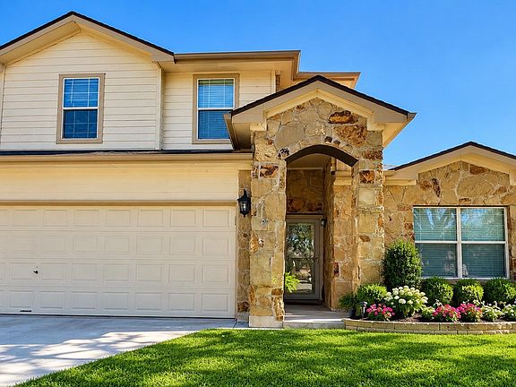 2nd image of 17705 Mahonia Ln