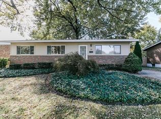 720 Bellarmine Ln, Florissant, MO