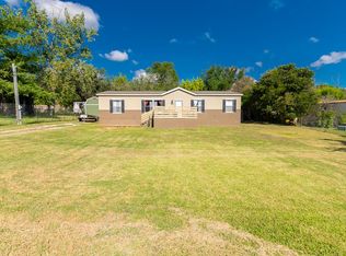 105 Shadow Ridge Ln, Kerrville, TX 78028