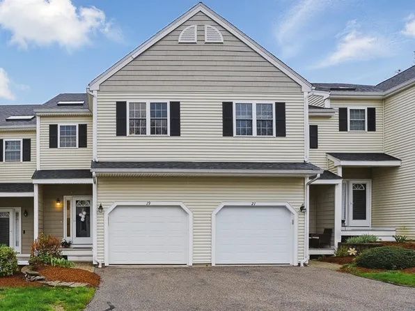 19 Azalea Ln Unit 19, Grafton, MA 01519