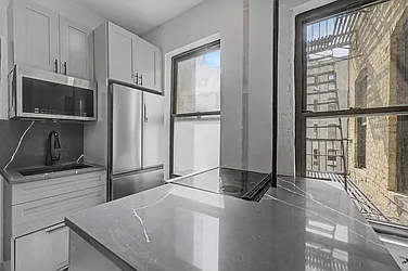 20 Prince Street, #36