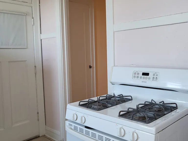 42 Lawton Rd #2 — Photo 14