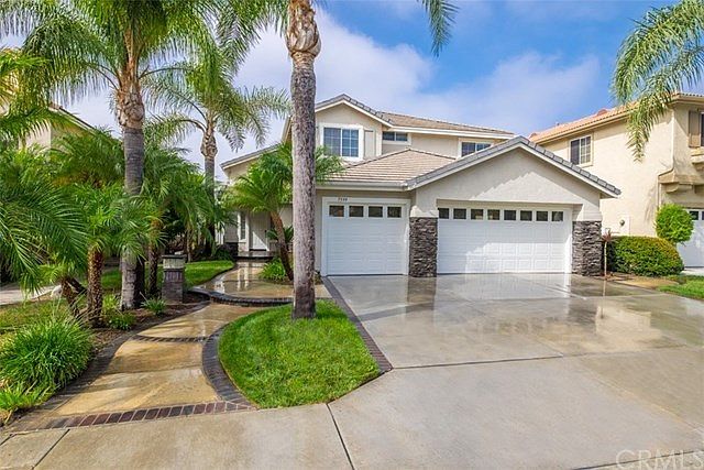 1st image of 7599 E Moonridge Ln