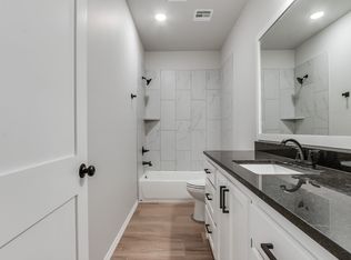 2 West, Piedmont, OK 73078
